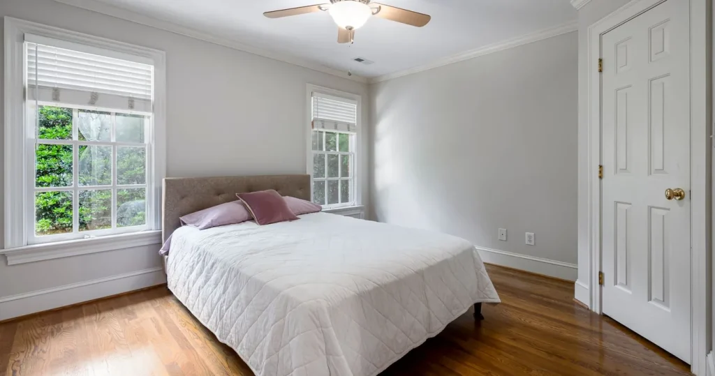 Best Smart Ceiling Fan Singapore: How to Choose (DC Motor, App, Voice) 1 Best Smart Ceiling Fan Singapore: How to Choose (DC Motor, App, Voice)